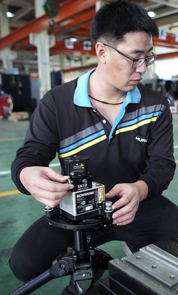 Alignment laser accelerates machine tool assembly checks